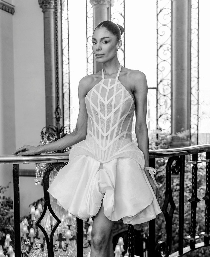 aa "Mini Bubble Dream" Vestido de novia corto